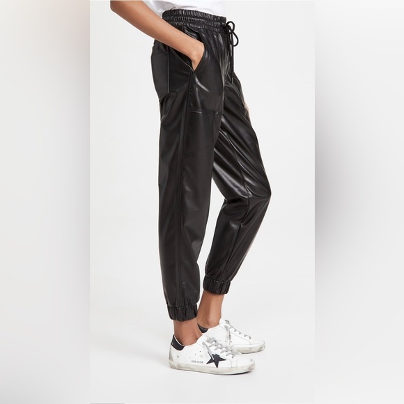 Blank NYC Glossy Faux Leather Jogger - Picture 5 of 6